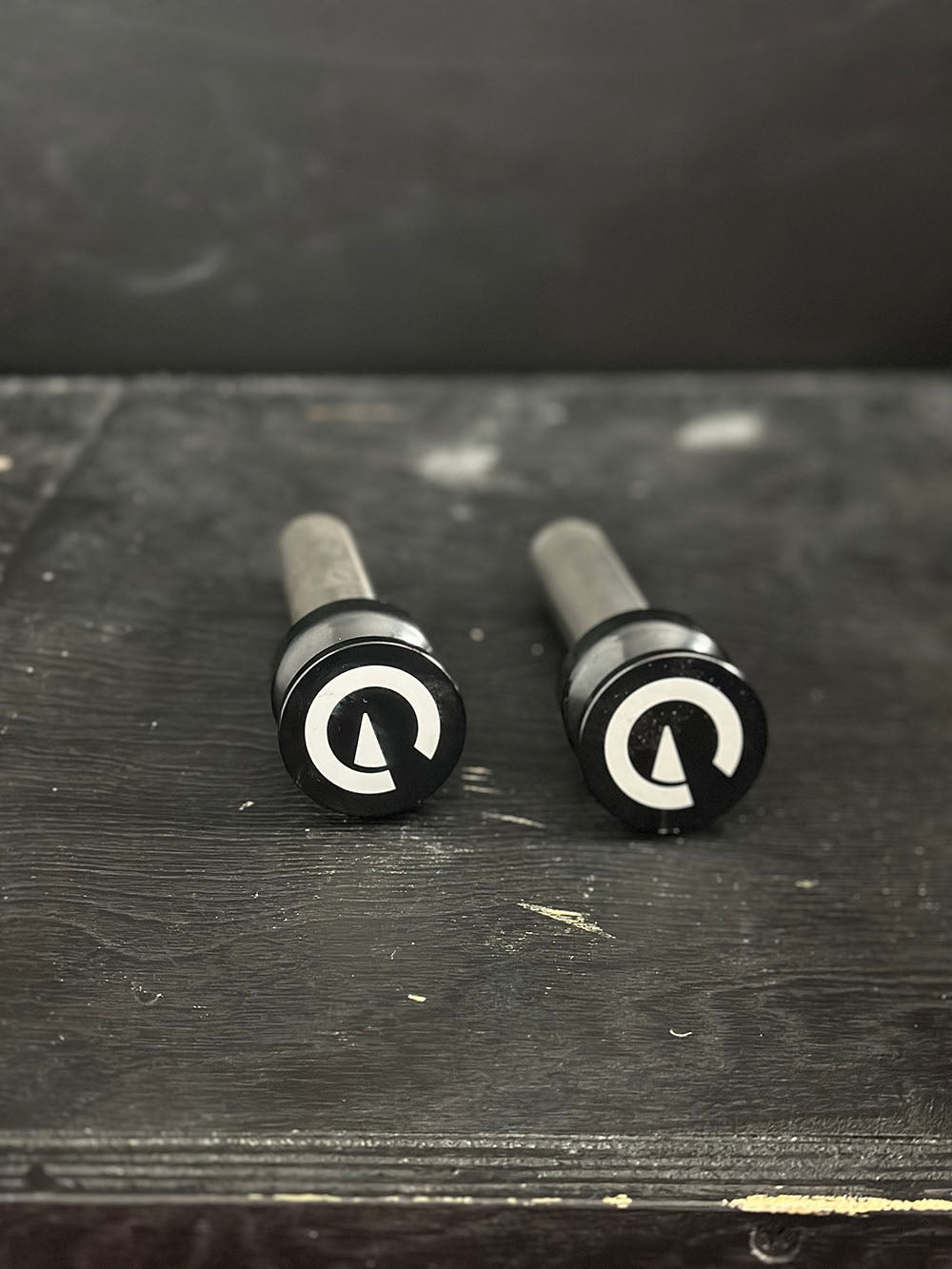 Custom Exponent Edge Magnetic pins fit all major brands of squat racks, power racks, and accessories, including Exponent Edge workout equipment. This image presents the Magnetic Edge Pins in black.