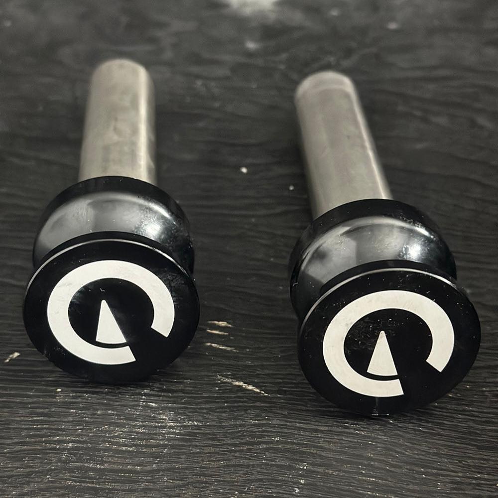 Custom Exponent Edge Magnetic pins fit all major brands of squat racks, power racks, and accessories, including Exponent Edge workout equipment. This image presents the Magnetic Edge Pins in black.